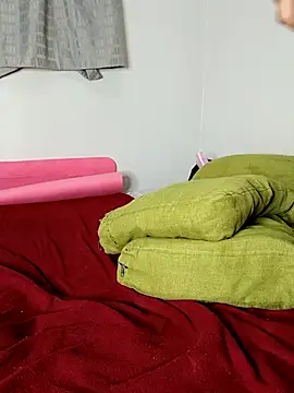 Babez show online show from February 6, 2026, 8:21 am