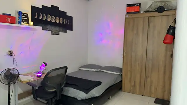 Kisan Smith online show from November 24, 2025, 2:00 am