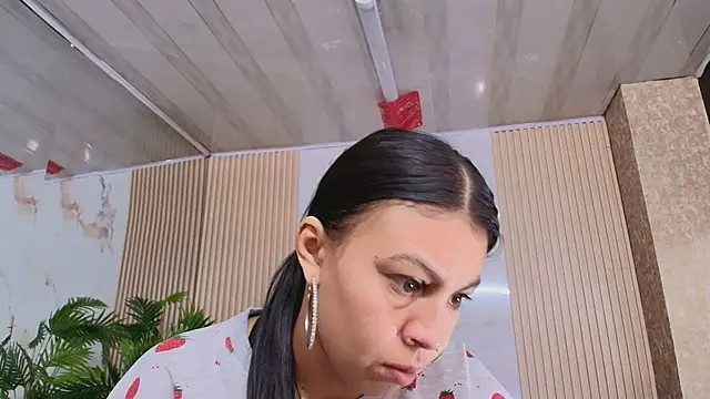 Juliet Nasty online show from November 6, 2025, 11:36 am