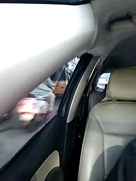 Leeeezzzz roy online show from October 23, 2025, 12:15 pm