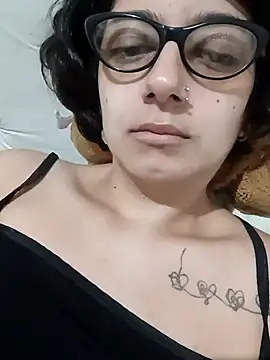 ConeNella online show from November 27, 2025, 11:49 pm