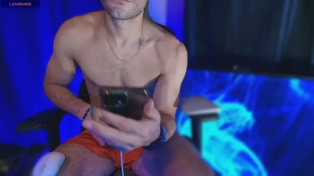 sexyboycolombi4 online show from July 16, 2026, 2:41 am