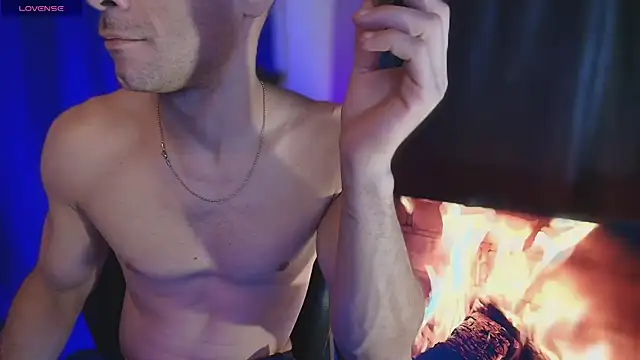 sexyboycolombi4 online show from July 1, 2026, 7:25 pm