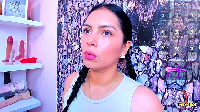 evelinn belen online show from November 12, 2025, 1:15 pm