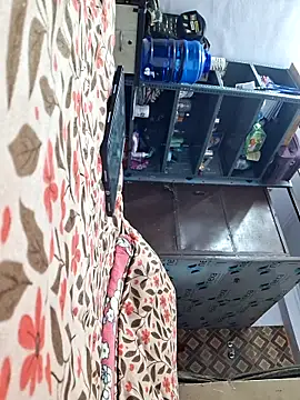 HangdogBeggary online show from April 13, 2026, 6:01 pm