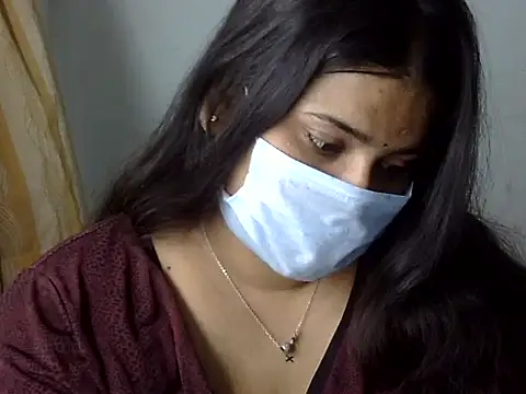 cutelady65 online show from May 9, 2026, 5:05 pm