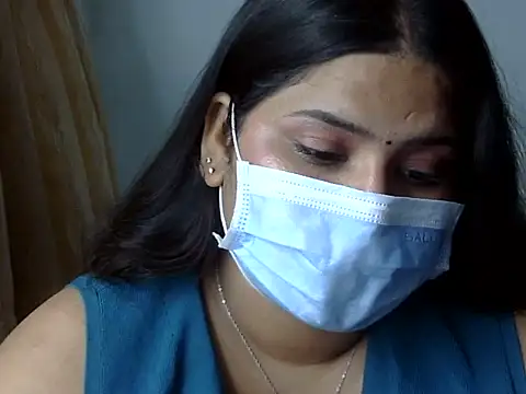 cutelady65 online show from February 25, 2026, 5:24 pm