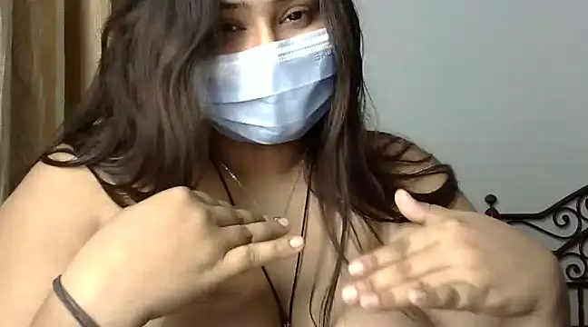 Snapshot of cutelady65 chatting on January 5, 2025, 3:23 pm cutelady65 online show from January 5, 2025, 3:23 pm