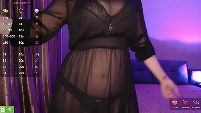 VerySweetKate111 online show from June 19, 2026, 4:57 pm