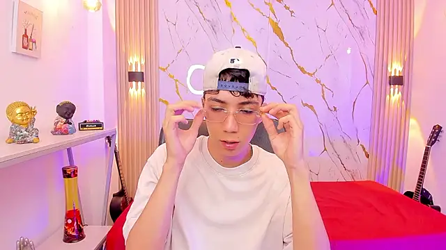 Nikolay Gregori online show from January 14, 2026, 4:05 am