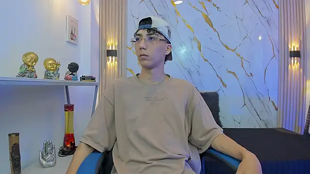 Nikolay Gregori online show from March 17, 2026, 3:53 am