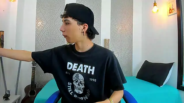Snapshot of Nikolay_Gregori chatting on March 5, 2025, 4:56 am Nikolay Gregori online show from March 5, 2025, 4:56 am
