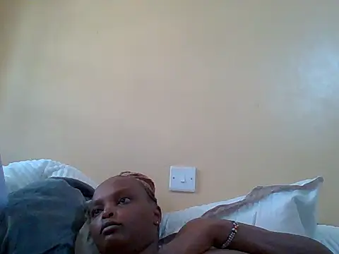 Snapshot of Sexxy-Shie chatting on March 16, 2025, 10:11 am Sexxy-Shie online show from March 16, 2025, 10:11 am