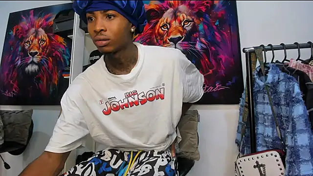 Snapshot of Pantera_black_21 chatting on October 11, 2025, 9:43 am Pantera black 21 online show from October 11, 2025, 9:43 am