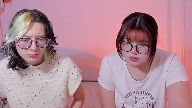 Snapshot of Gaby_Danna chatting on March 6, 2025, 7:10 pm Gaby Danna online show from March 6, 2025, 7:10 pm