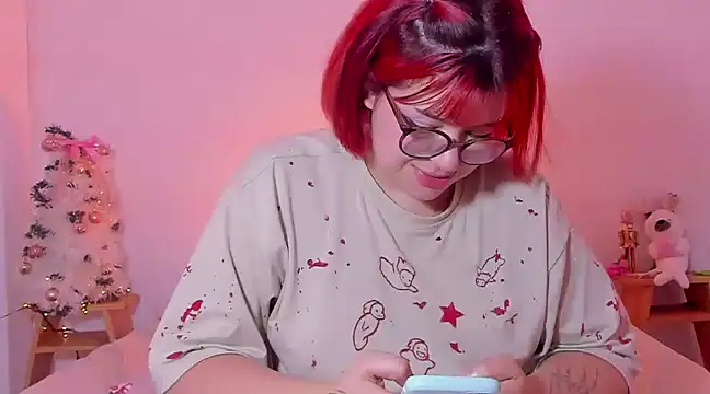 Snapshot of Gaby_Danna chatting on December 19, 2024, 9:27 pm Gaby Danna online show from December 19, 2024, 9:27 pm