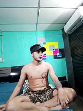 xxxxhotxoxo online show from December 17, 2025, 5:23 am