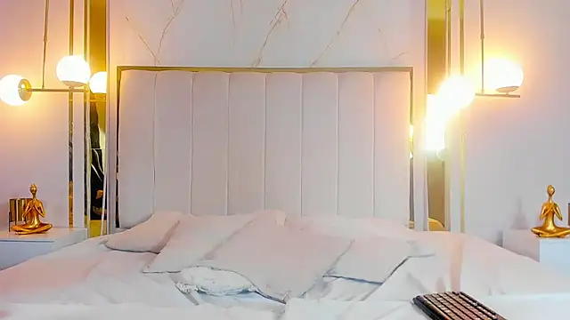 valeriee millerr  online show from January 17, 2025, 6:33 pm