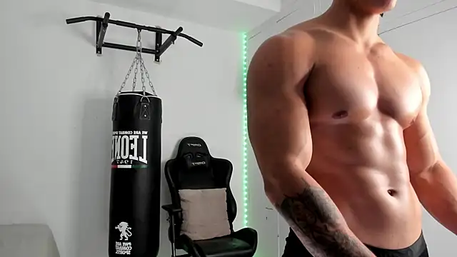 dan01  online show from April 15, 2026, 7:58 pm