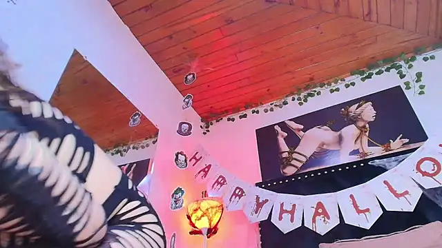 Eda Bonne online show from October 13, 2025, 12:29 pm