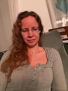 AnnikaRose online show from January 16, 2026, 6:50 am