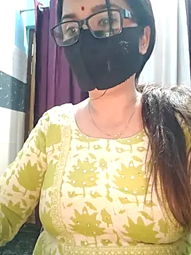 Aishwaryaa 69 online show from October 29, 2025, 11:20 am