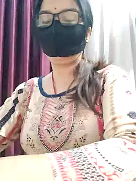 Aishwaryaa 69 online show from March 13, 2026, 10:53 am