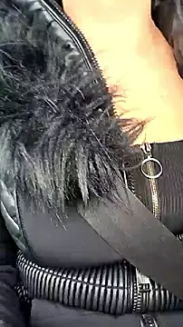 Kitty Doll69 online show from December 21, 2025, 9:55 am