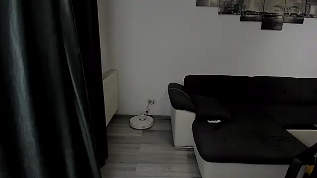 Richarddarell1 online show from October 6, 2025, 4:46 am