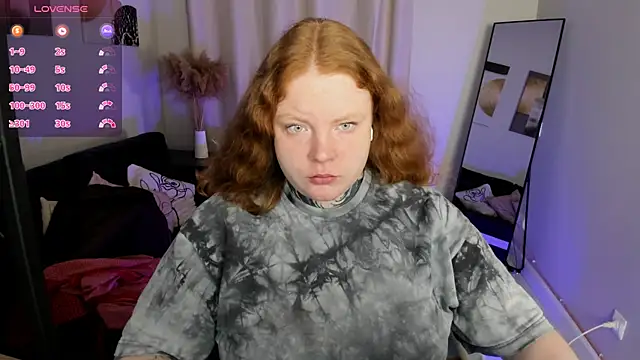 Cassie xKiss online show from April 16, 2026, 5:41 am