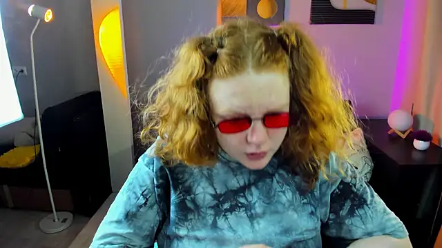 Cassie xKiss online show from June 11, 2026, 9:12 pm