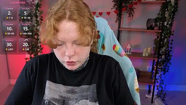 Cassie xKiss online show from July 25, 2026, 7:42 pm