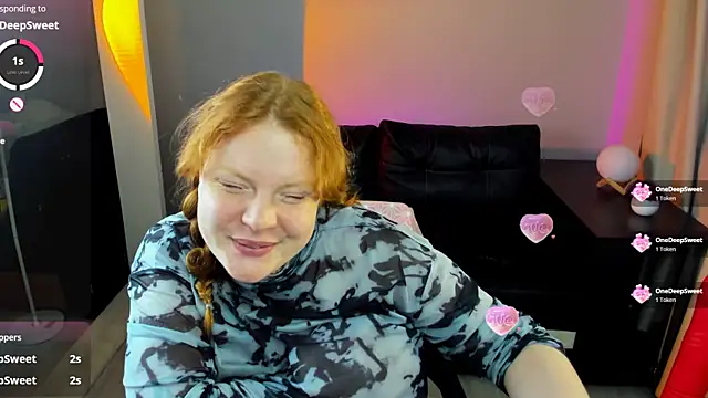 Cassie xKiss online show from June 11, 2026, 12:32 am