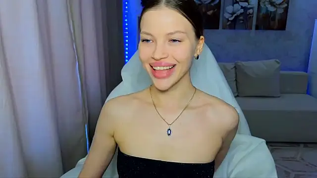 EmmyMills online show from March 25, 2026, 9:30 am