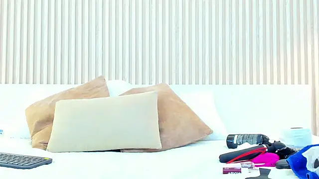 Snapshot of JanethLee1 chatting on March 31, 2026, 3:25 pm JanethLee1 online show from March 31, 2026, 3:25 pm