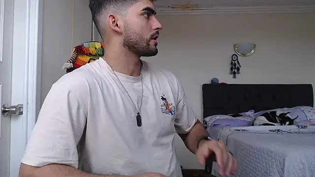 Jackyrose online show from October 22, 2025, 4:39 pm