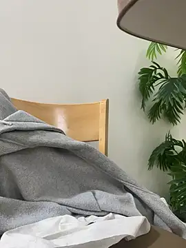 Lami Mi online show from September 24, 2025, 7:15 am