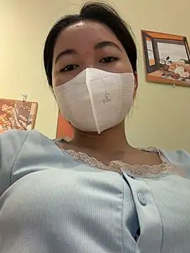 Lami Mi online show from July 24, 2026, 7:37 am