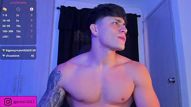 Snapshot of _joansoto chatting on December 3, 2024, 4:33 pm joansoto online show from December 3, 2024, 4:33 pm