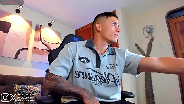 Snapshot of _joansoto chatting on February 17, 2026, 1:08 pm joansoto online show from February 17, 2026, 1:08 pm