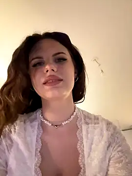 selina coy online show from November 30, 2025, 4:41 pm