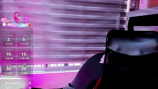 charlotte  G online show from March 22, 2025, 6:58 pm