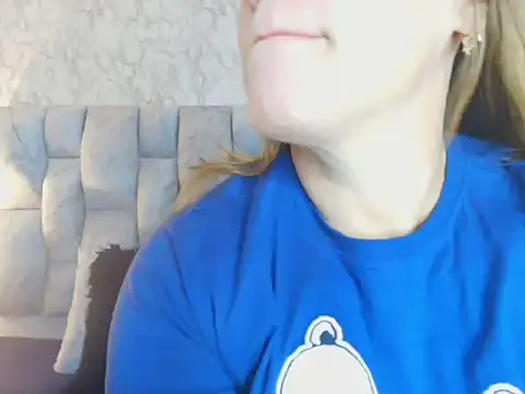 charlotte  G online show from September 19, 2025, 11:25 am