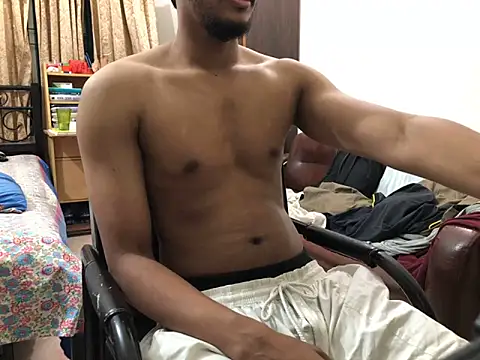 Snapshot of Zeuhorny chatting on October 19, 2025, 9:17 pm Zeuhorny online show from October 19, 2025, 9:17 pm