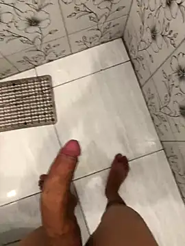 vintin21cm online show from October 19, 2025, 3:42 am