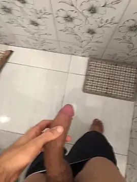 vintin21cm online show from October 5, 2025, 3:03 pm