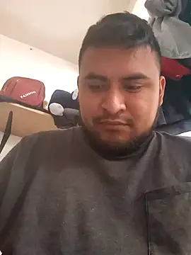 Snapshot of YoSoyLittleBoy chatting on September 20, 2025, 7:41 pm YoSoyLittleBoy online show from September 20, 2025, 7:41 pm