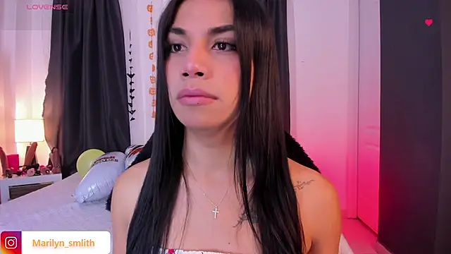 MarilynSmIith online show from October 7, 2025, 12:06 pm