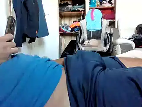 Snapshot of yass56789 chatting on February 7, 2026, 2:14 pm yass56789 online show from February 7, 2026, 2:14 pm