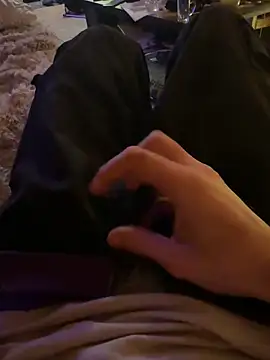 Snapshot of pervy_devil chatting on February 6, 2026, 12:50 am pervy devil online show from February 6, 2026, 12:50 am